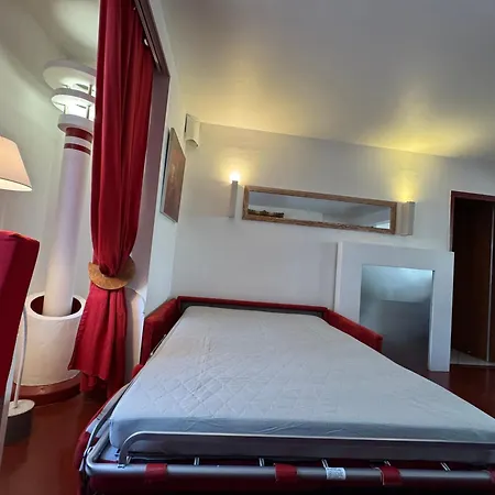 Appartamento Red Flat *