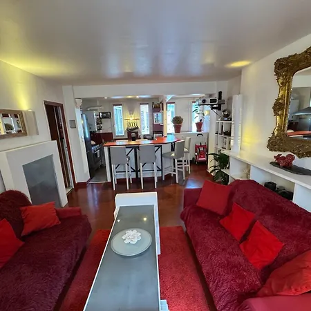 Red Flat Appartamento Parigi