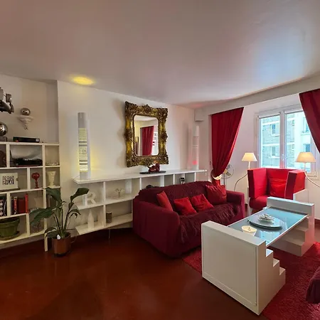 Red Flat Parigi